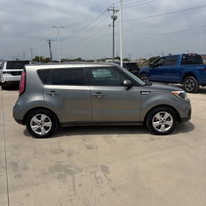 صورة 10 لـ 2019 KIA SOUL BASE