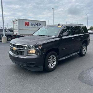 2016 Chevrolet TAHOE LT — фото 1