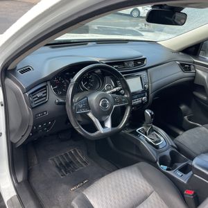 2019 Nissan ROGUE SV 缩略图 36