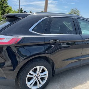 FORD EDGE SEL - 8