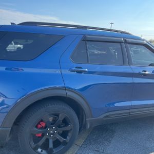 FORD EXPLORER ST - 9