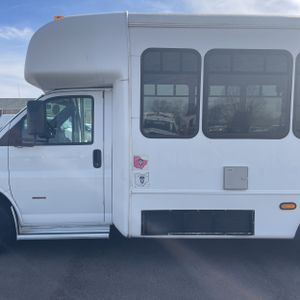 CHEVROLET EXPRESS 3500 - 4