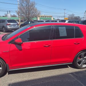 VOLKSWAGEN GOLF GTI SE - 4