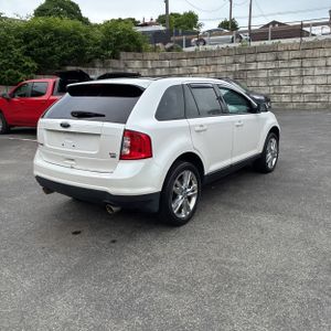 FORD EDGE SEL - 8