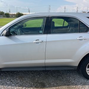2011 Chevrolet EQUINOX LS 照片 4