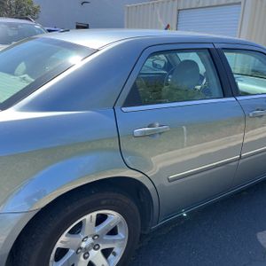 CHRYSLER 300 TOURING - 8