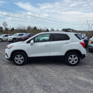 CHEVROLET TRAX LT - 3