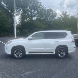 2014 Lexus GX 460 LUXURY — фото 3