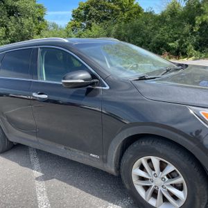 صورة مصغرة 13 لـ 2018 KIA SORENTO LX