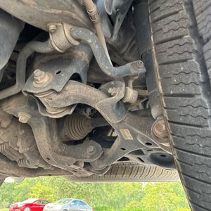 2016 Toyota SEQUOIA LIMITED — миниатюра 29