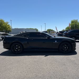 CHEVROLET CAMARO - 10