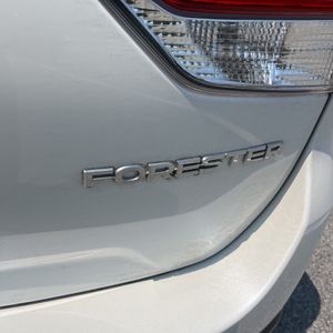 2024 Subaru FORESTER PREMIUM — миниатюра 23
