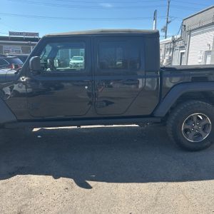 JEEP GLADIATOR SPORT - 4