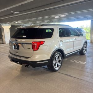 2018 FORD EXPLORER PLATINUM 照片 8