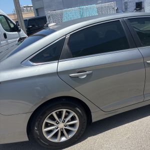 2019 Hyundai SONATA SE 照片 9