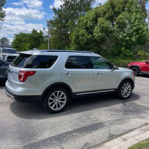 FORD EXPLORER LIMITED - 10