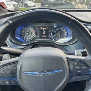 صورة مصغرة 40 لـ 2015 Chrysler 200 S