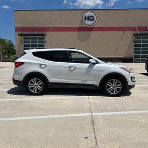 HYUNDAI SANTA FE SPORT 2.0T - 10