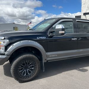 FORD F-150 PLATINUM - 2