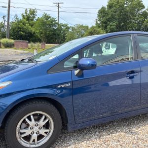 2010 Toyota PRIUS II — фото 2