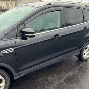 FORD ESCAPE TITANIUM - 2