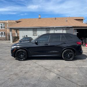 BMW X5 M50I - 3