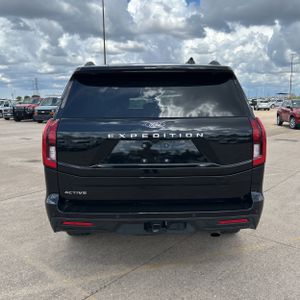 FORD EXPEDITION ACTIVE - 7