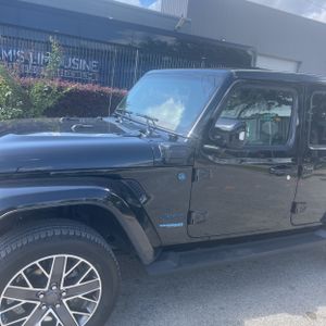 JEEP WRANGLER 4XE UNLIMITED HIGH ALTITUDE 4X4 - 2