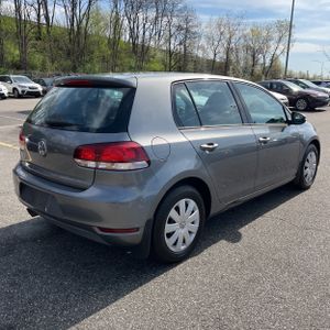 VOLKSWAGEN GOLF BASE - 8