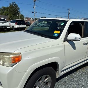 صورة 2 لـ 2010 Toyota 4RUNNER SR5