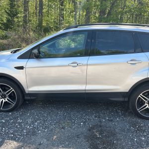 FORD ESCAPE SEL - 3