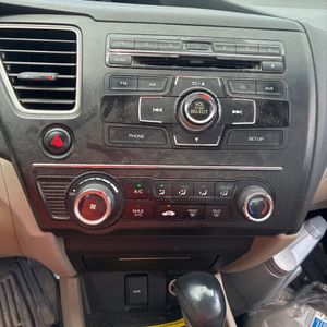 صورة مصغرة 58 لـ 2014 Honda CIVIC LX