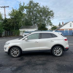 2017 Lincoln MKC SELECT 照片 3