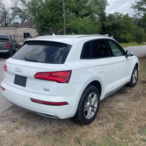 AUDI Q5 2.0T PREMIUM - 7