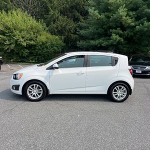 2015 Chevrolet SONIC LT AUTO 照片 3