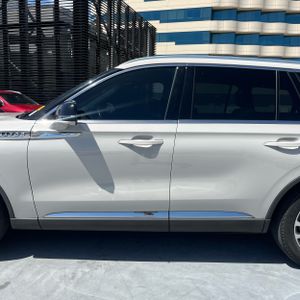 2022 Lincoln AVIATOR RESERVE 照片 4