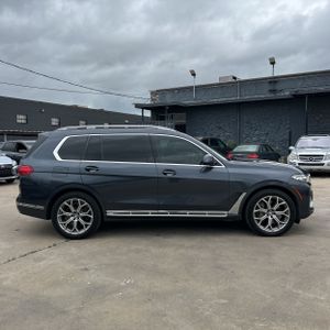 BMW X7 XDRIVE40I - 10