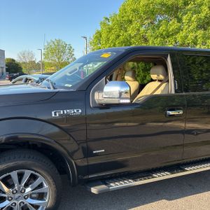 FORD F-150 LARIAT - 2