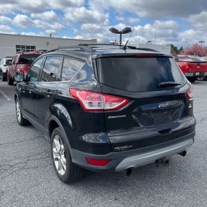 FORD ESCAPE SE - 4
