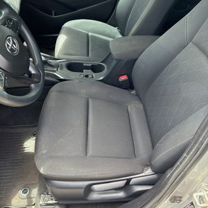 2023 Toyota COROLLA LE thumbnail 55