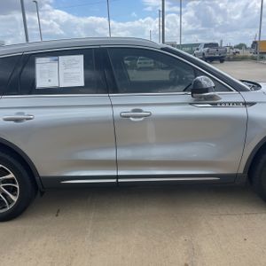 LINCOLN CORSAIR STANDARD - 9