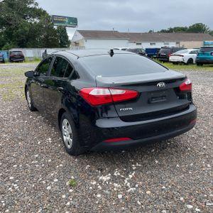 2015 KIA FORTE LX photo 5