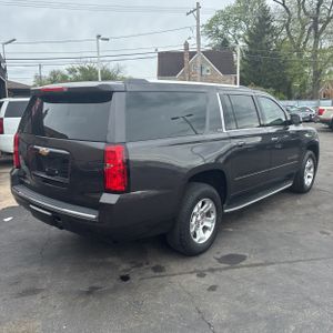 CHEVROLET SUBURBAN LTZ - 7