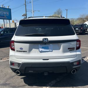 HONDA PASSPORT TRAILSPORT - 7