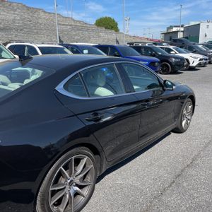 GENESIS G70 2.5T STANDARD - 7