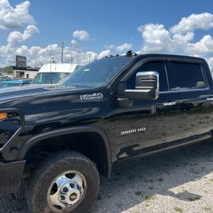 صورة 2 لـ 2020 Chevrolet SILVERADO 3500 HIGH COUNTRY