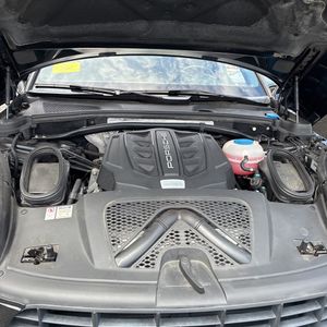 2018 Porsche MACAN S — миниатюра 43