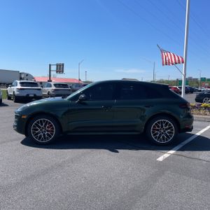 PORSCHE MACAN GTS - 3