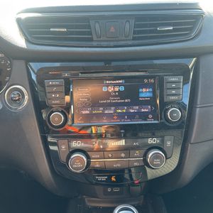 2018 Nissan ROGUE S thumbnail 35