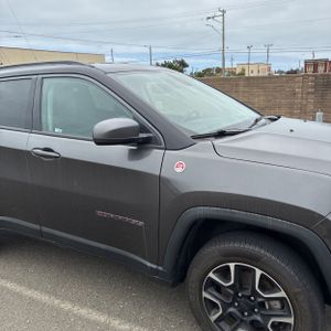 2020 JEEP COMPASS TRAILHAWK thumbnail 13
